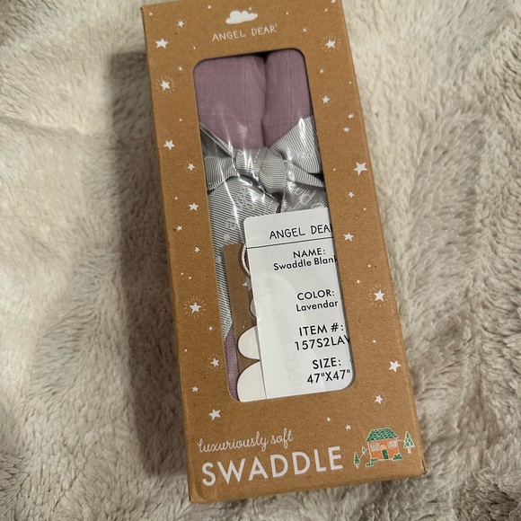 Angel Dear “Lavendar” Viscose Swaddle 47x47 NWT - Picture 2 of 4